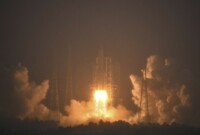 Čína dnes plánuje vypustit sondu Čchang-e 6, jejímž cílem je zisk vzorků z odvrácené strany Měsíce